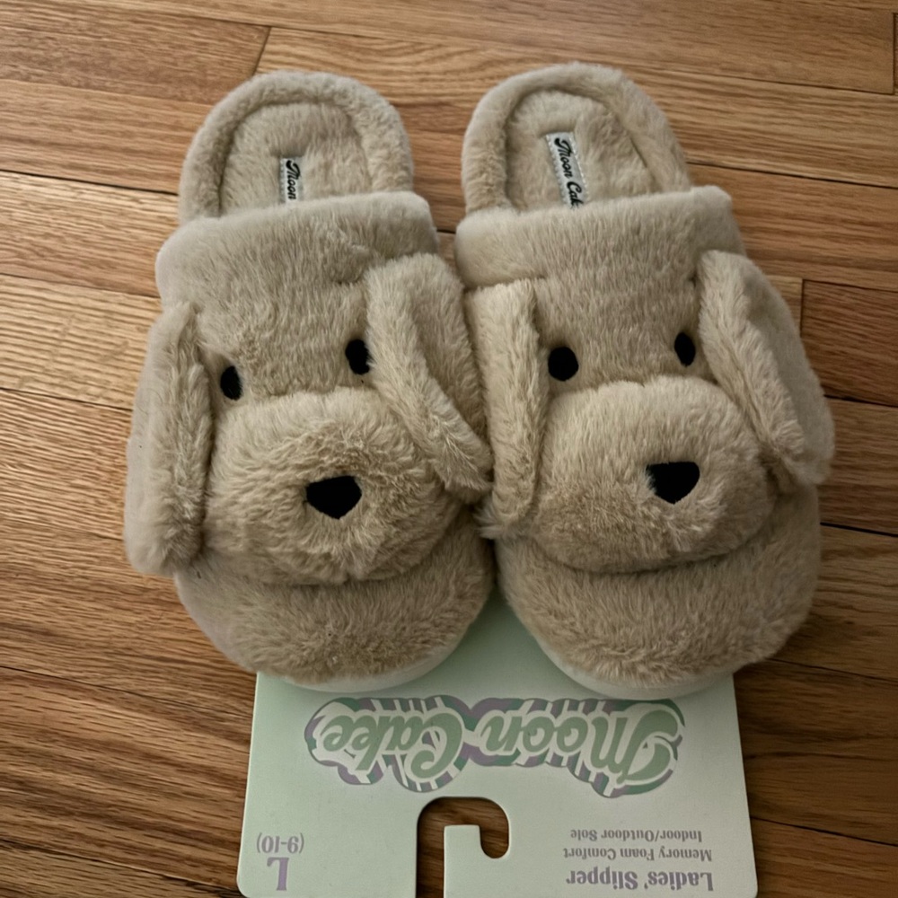 Women's Tan Dog Slippers